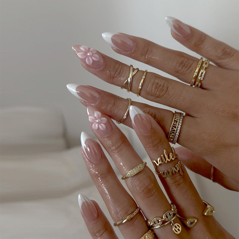 Elegant Floral Accented Press-On Nails Bowlift