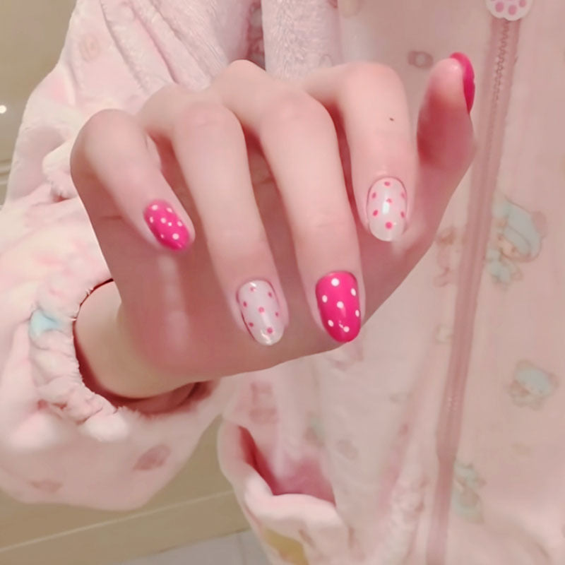 Artistic Cat-Themed Press-On Nail Art Set Bowlift