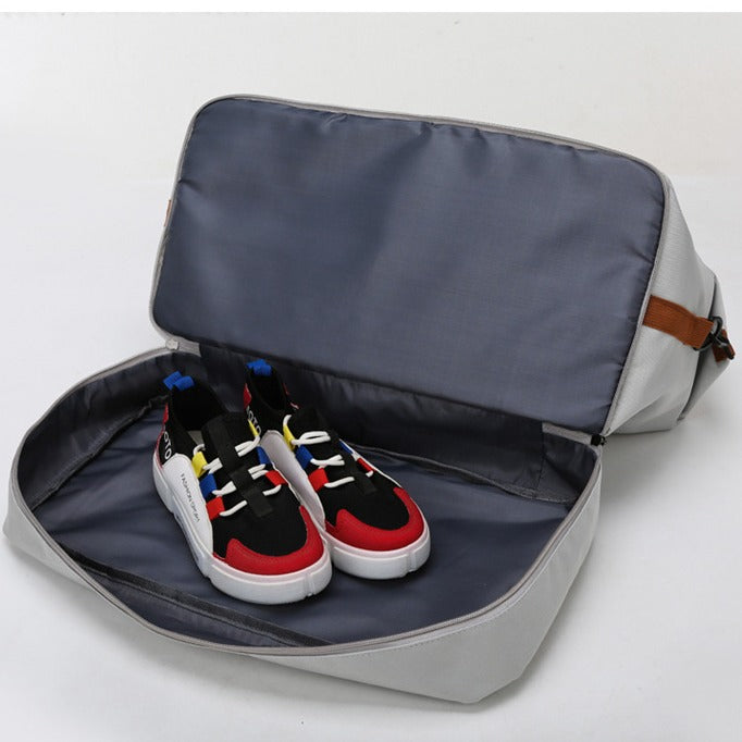 Robust Sports Duffel Bag With Multiple Compartments Bowlift