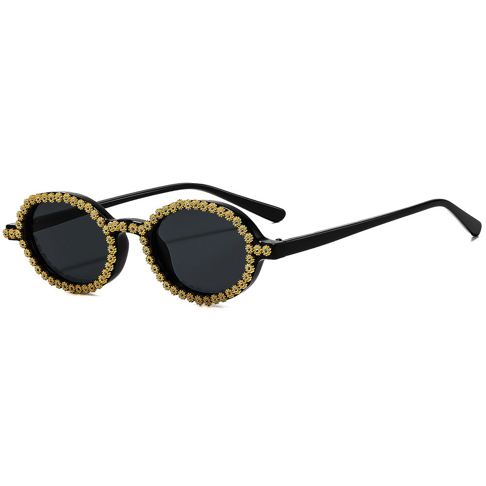 Ladies fashionable sunglasses with floral crystal frame Bowlift