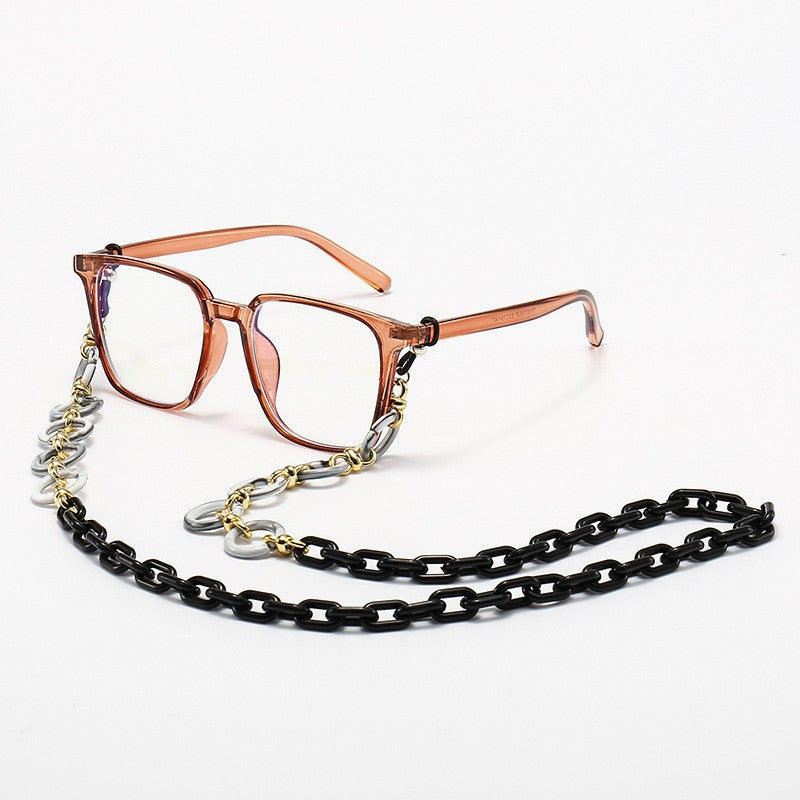 Designer sunglasses with chain pendant Bowlift