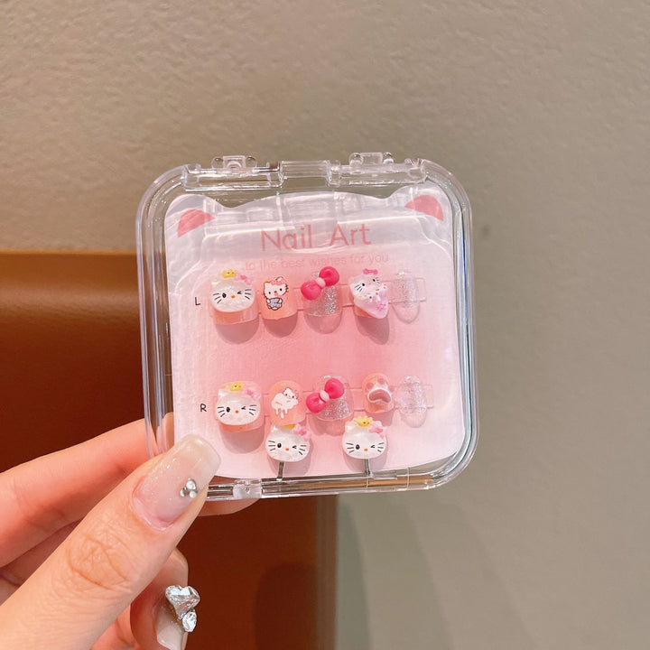 Artificial nails with sweet character design Bowlift