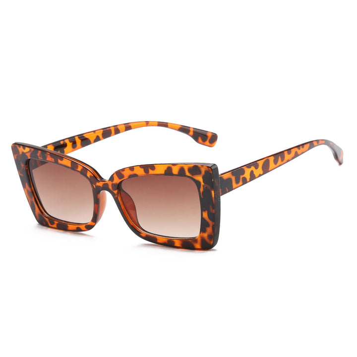 Women's stylish sunglasses with wide frame and distinctive design Bowlift