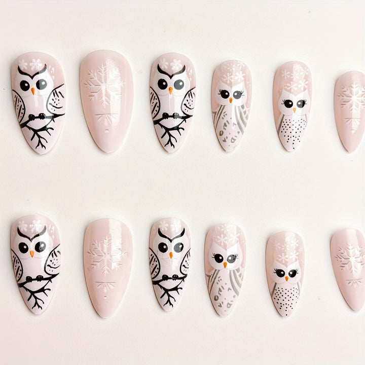 Artistic Owl-Inspired 3D Nail Art Bowlift