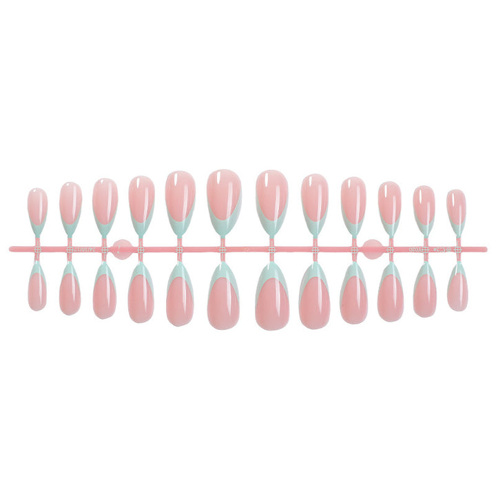 Elegant Press-On Nail Set with Soft Gel Finish Bowlift