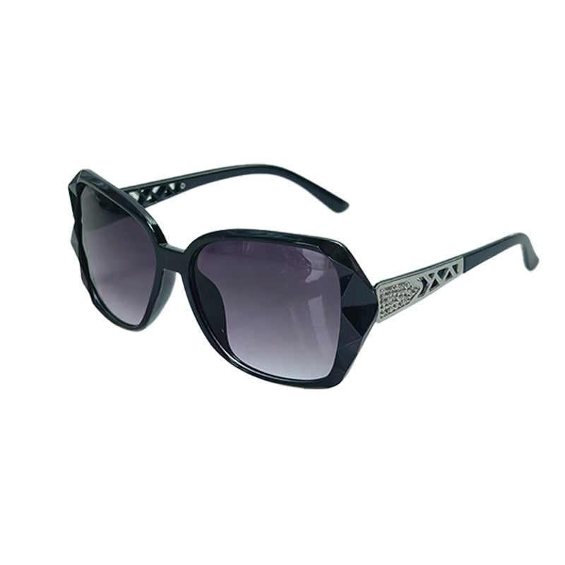 Fashionable Oversized Square Sunglasses Bowlift