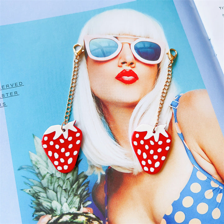 Charming Strawberry Pendant Earrings Bowlift