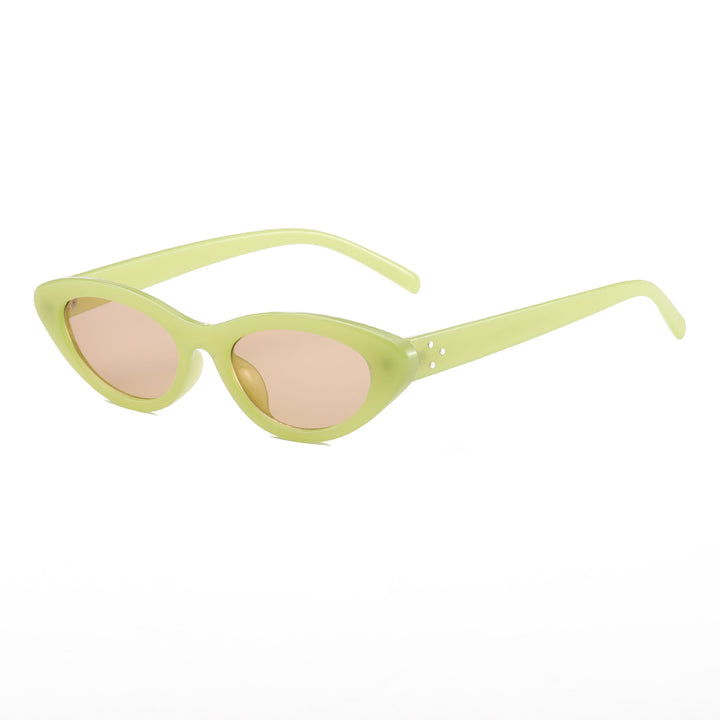 Ladies Cat-Eye Sunglasses in Elegant Leo Design Bowlift