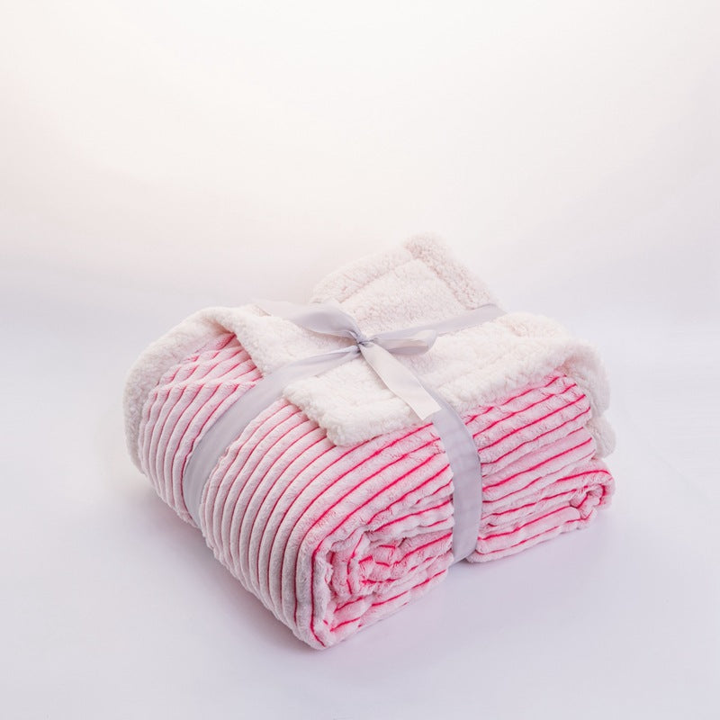 Women's luxurious and soft cuddle blanket with velvety surface Bowlift