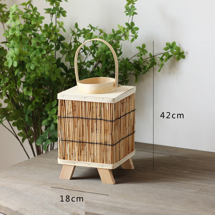 Stylish lantern made of natural materials Bowlift