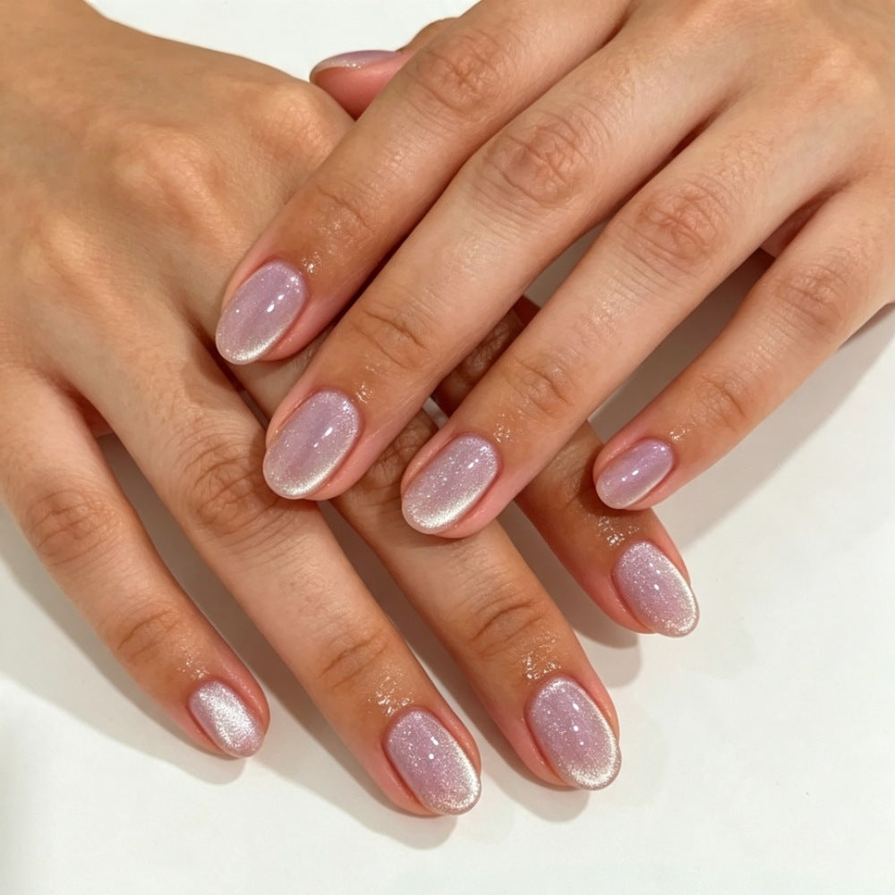 Elegant Artificial Nails with Shimmering Ombre Effect Bowlift