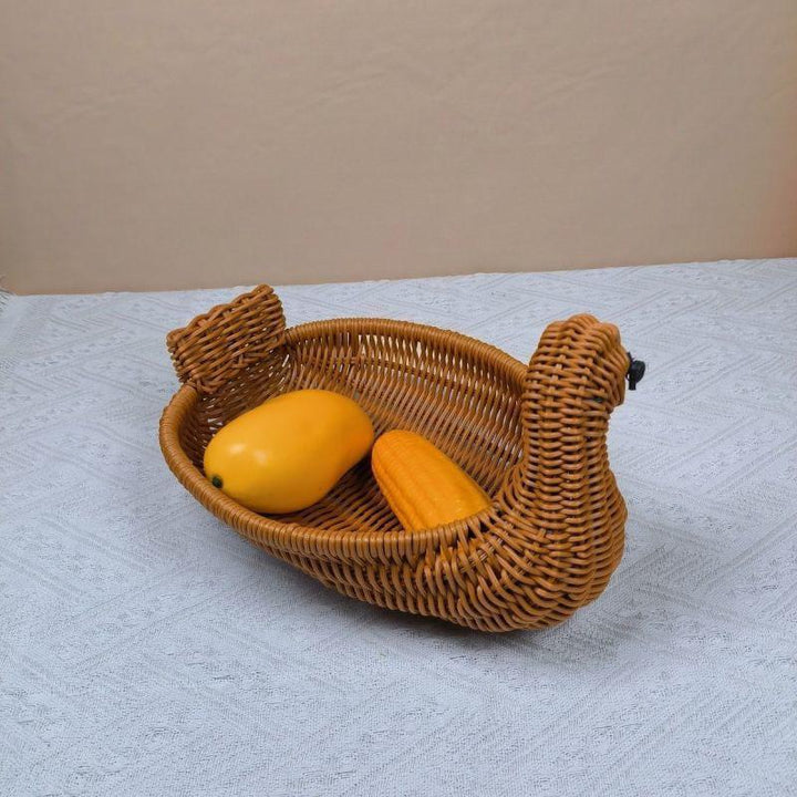 Decorative Woven Duck Bowlift