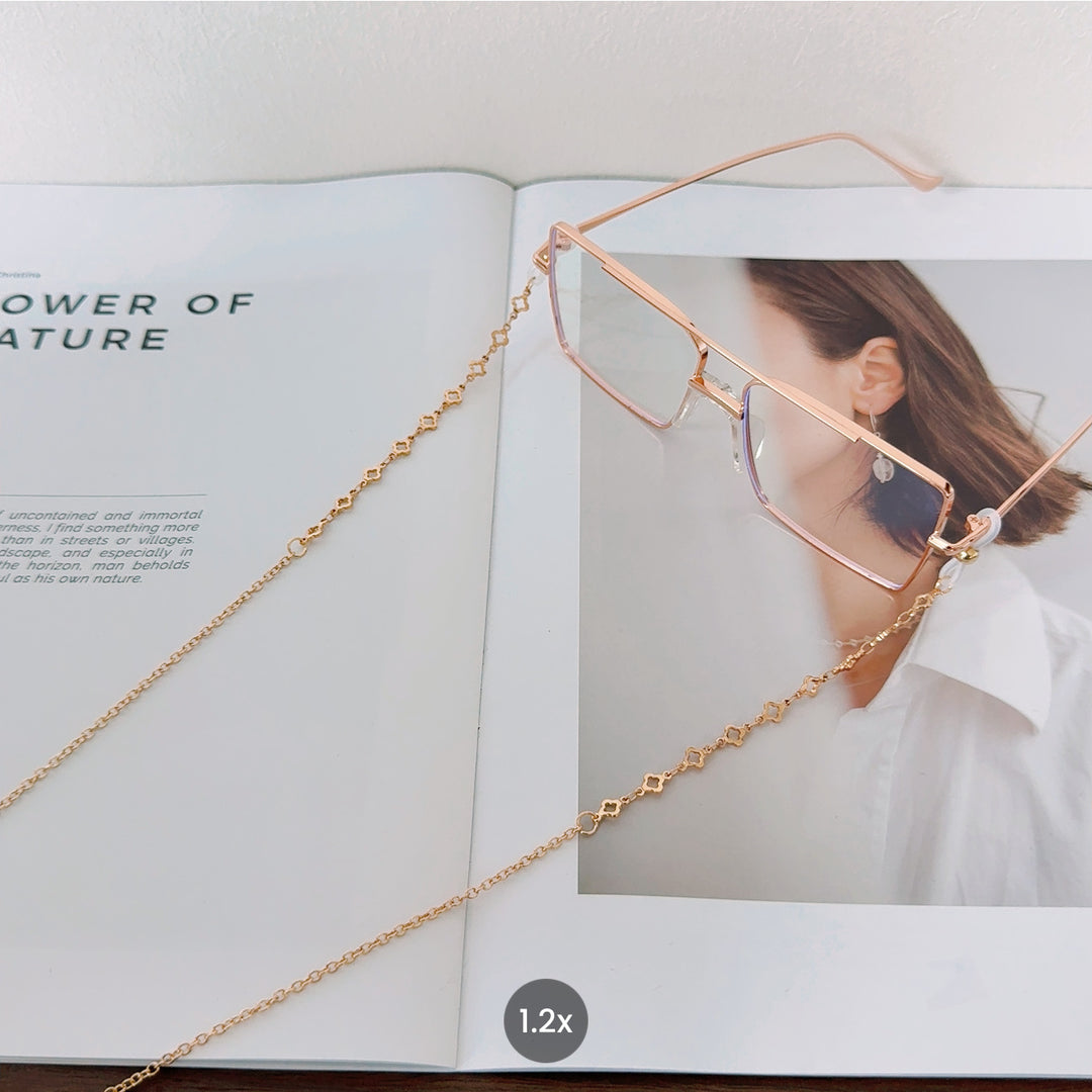 Multi-Functional Eyewear Chain Bowlift