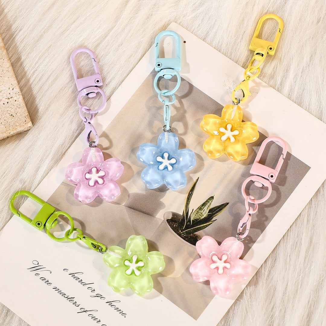 Keychain with Floral Details Bowlift