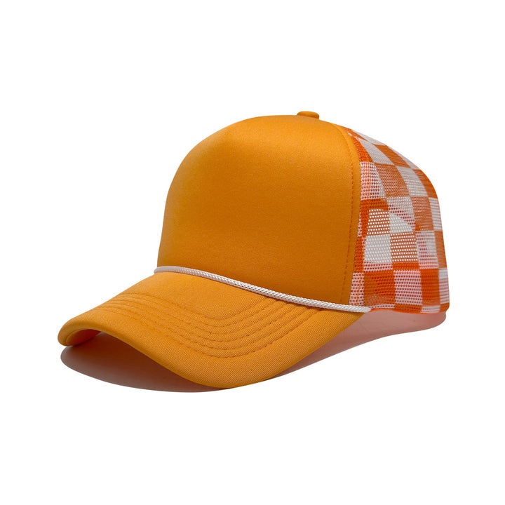 Women's Sporty Trucker Cap with Mesh Insert Bowlift