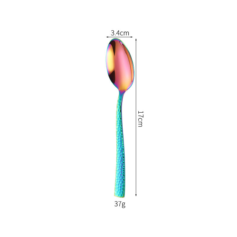 Elegant spoon with unique surface design Bowlift