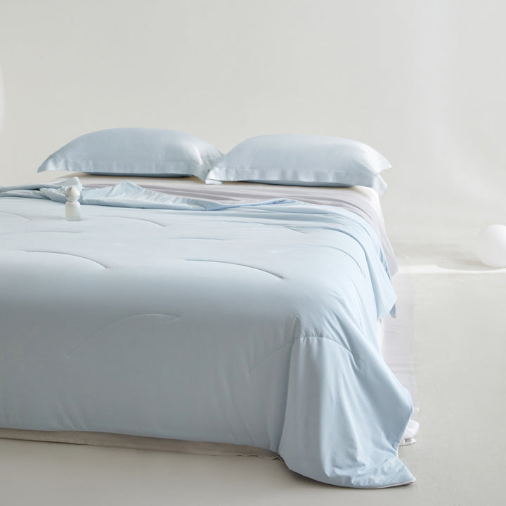 Women's breathable and comfortable blanket with soft texture Bowlift