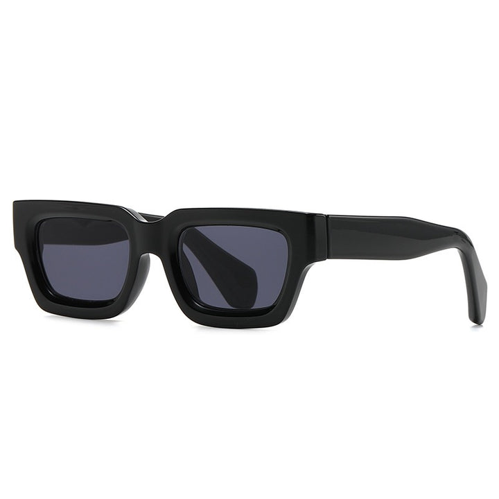 Women's oversized sunglasses in a modern, angular design Bowlift