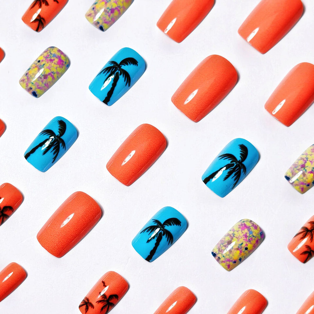 Tropical Palm Tree-Inspired Nail Art Bowlift
