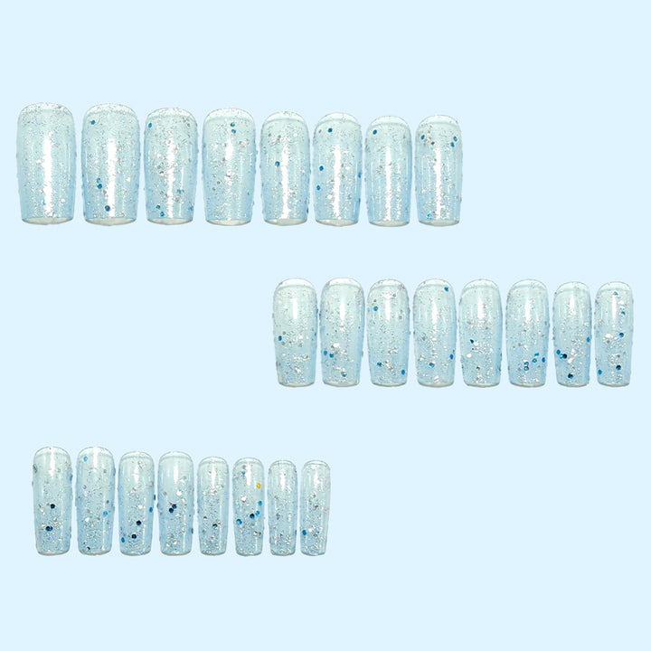 Glamorous artificial nails with exciting glitter effect Bowlift