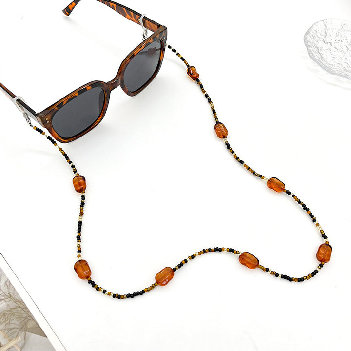 Stylish Beaded Eyewear Holder Bowlift