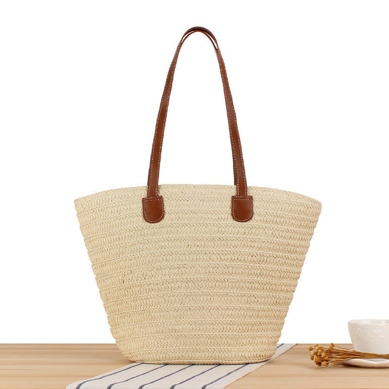 Elegant Shoulder Bag Made of Natural Raffia with High-Quality Leather Accents Bowlift