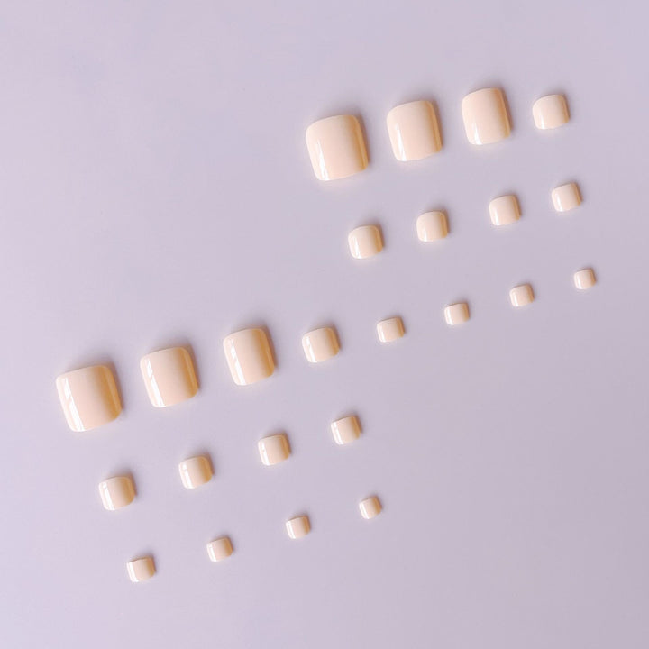 Art nail set with high-quality, smooth finish Bowlift