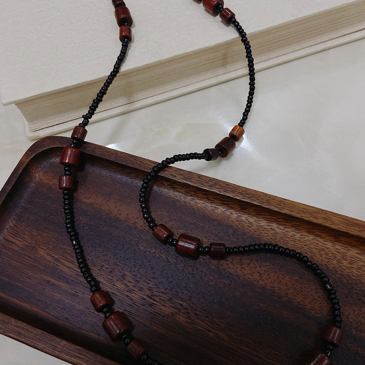 Fashionable glasses holder chain with stylish beads Bowlift