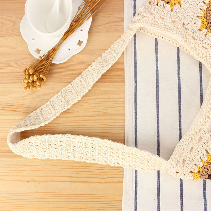 Hand-knotted tote bag with floral crochet motifs Bowlift