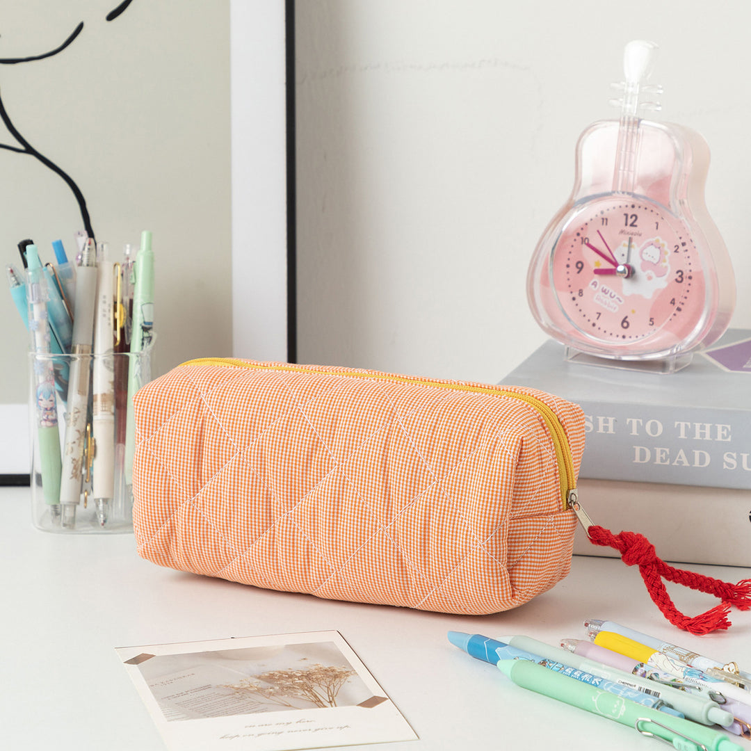 Quilted Zippered Pencil Case Bowlift