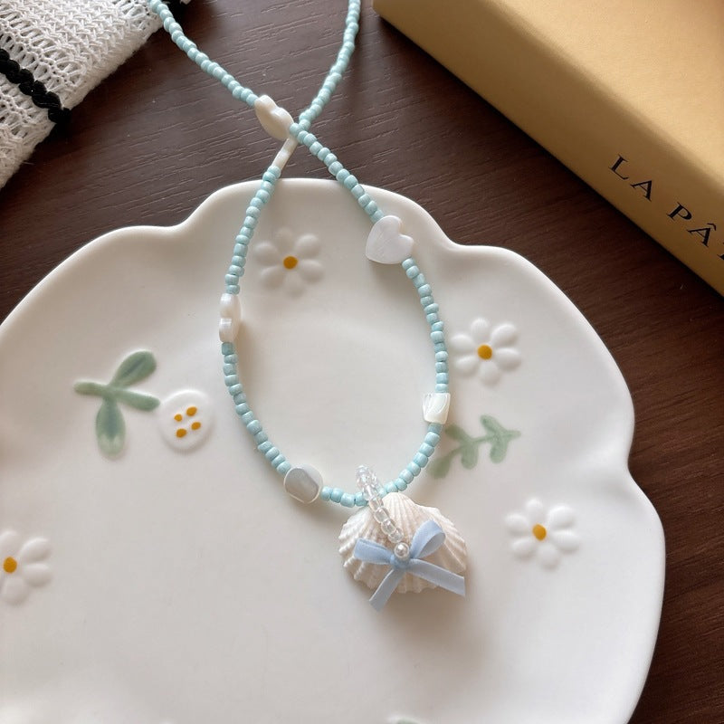 Necklace with Glitter Fish Tail Bowlift