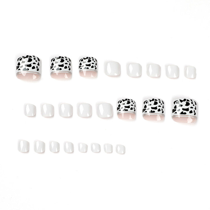 Luxury Toenail Art with Trendy Leopard Pattern Bowlift