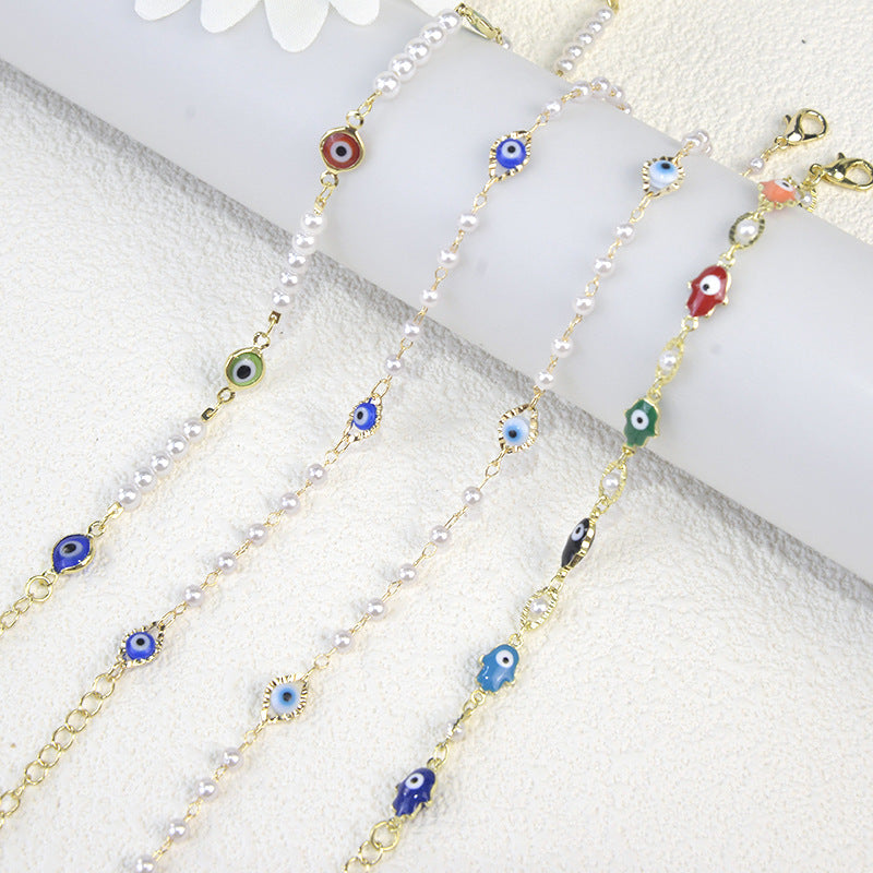 Elegant Beaded Necklace Bowlift