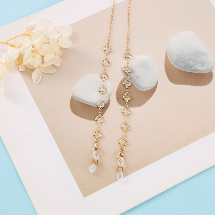 Heart-Shaped Eyewear Chain Bowlift