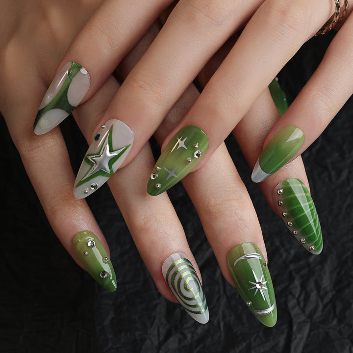 Artificial nails with modern geometric designs Bowlift