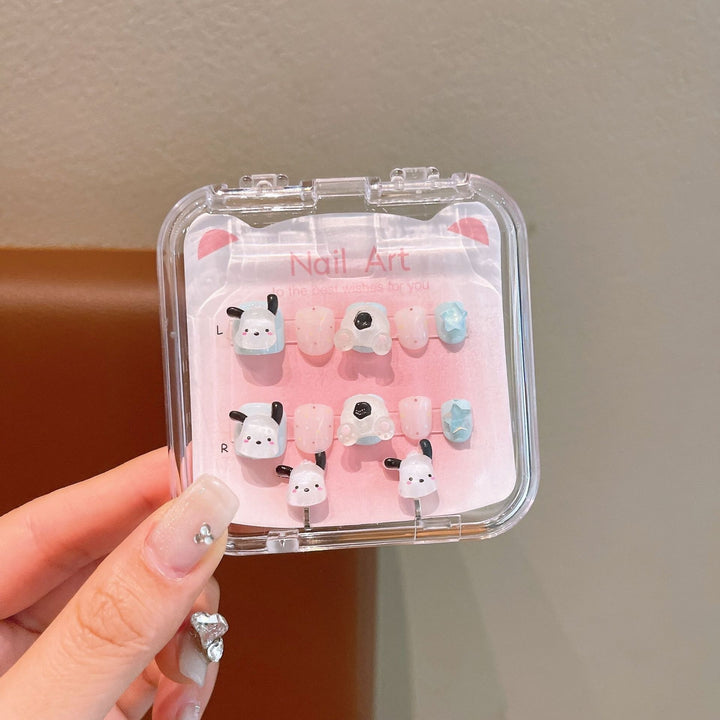 Artificial nails with sweet character design Bowlift