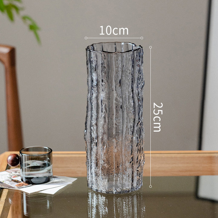 Artful Glass Vase in Modern Design Bowlift