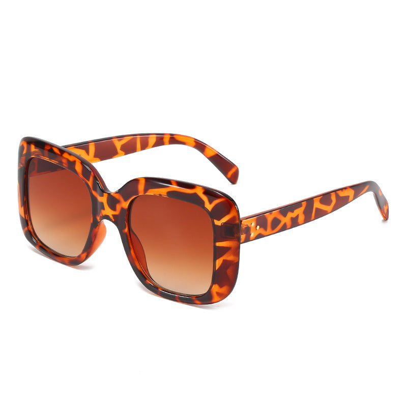 Women's oversized square sunglasses with high-quality plastic frame Bowlift