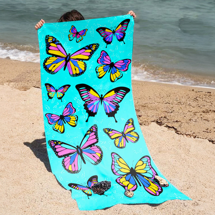Beach towel with vibrant, colorful animal motif Bowlift