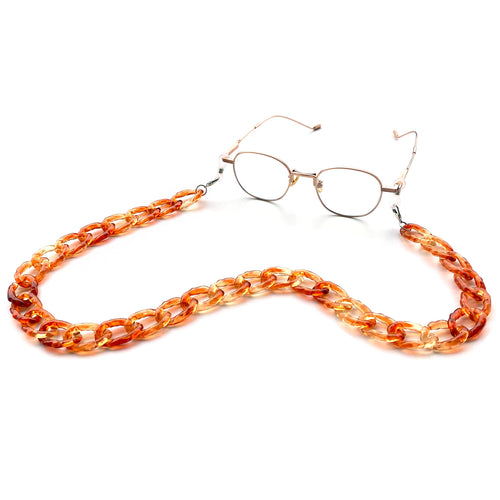 Statement Eyewear Chain Bowlift