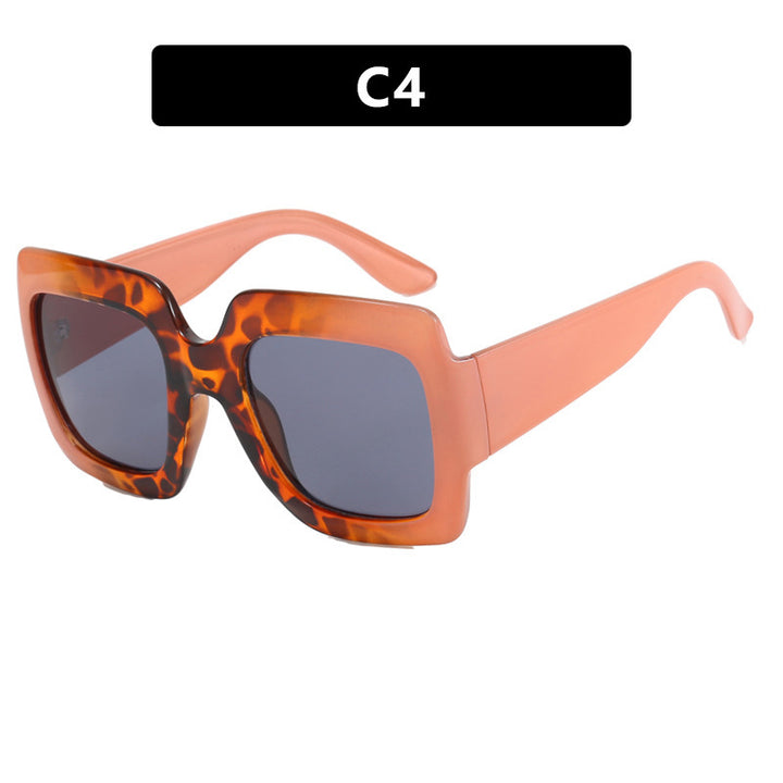 Women's oversized square sunglasses with striking tortoiseshell design Bowlift