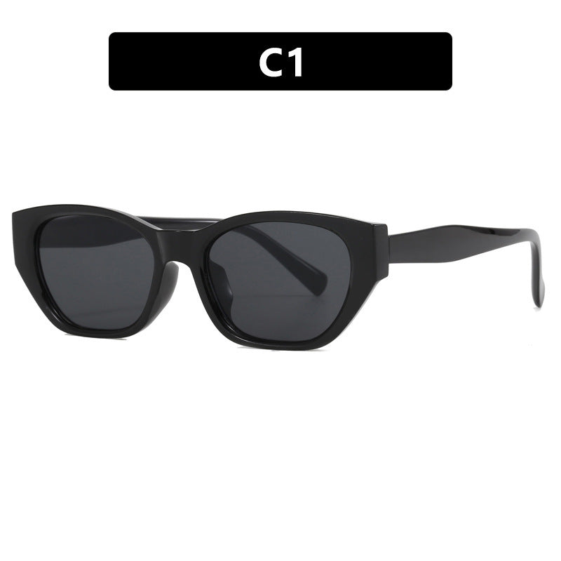 Ladies Cat-Eye Sunglasses with transparent, geometric frame Bowlift