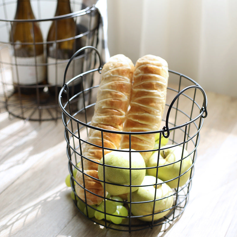 Unisex wire basket with ergonomic carrying lid Bowlift