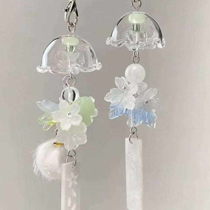 Decorative Floral Charm Keychain Bowlift