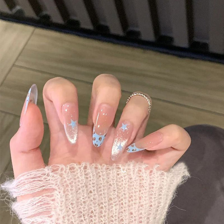 Artistic Almond-Shaped Press-On Nails with Floral Design Bowlift