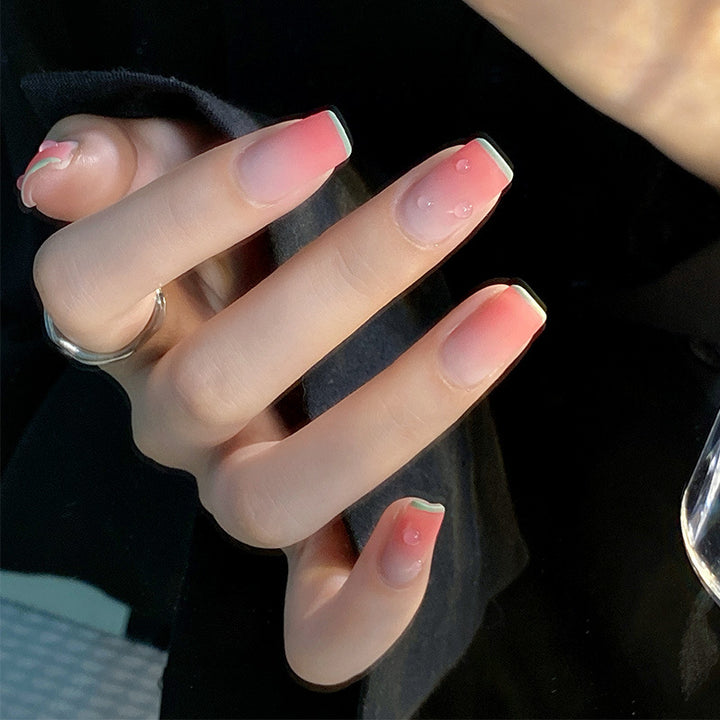 Artistic and elegant nail designs Bowlift