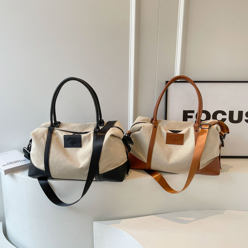 Stylish and Spacious Sports Bag with Removable Shoulder Straps Bowlift