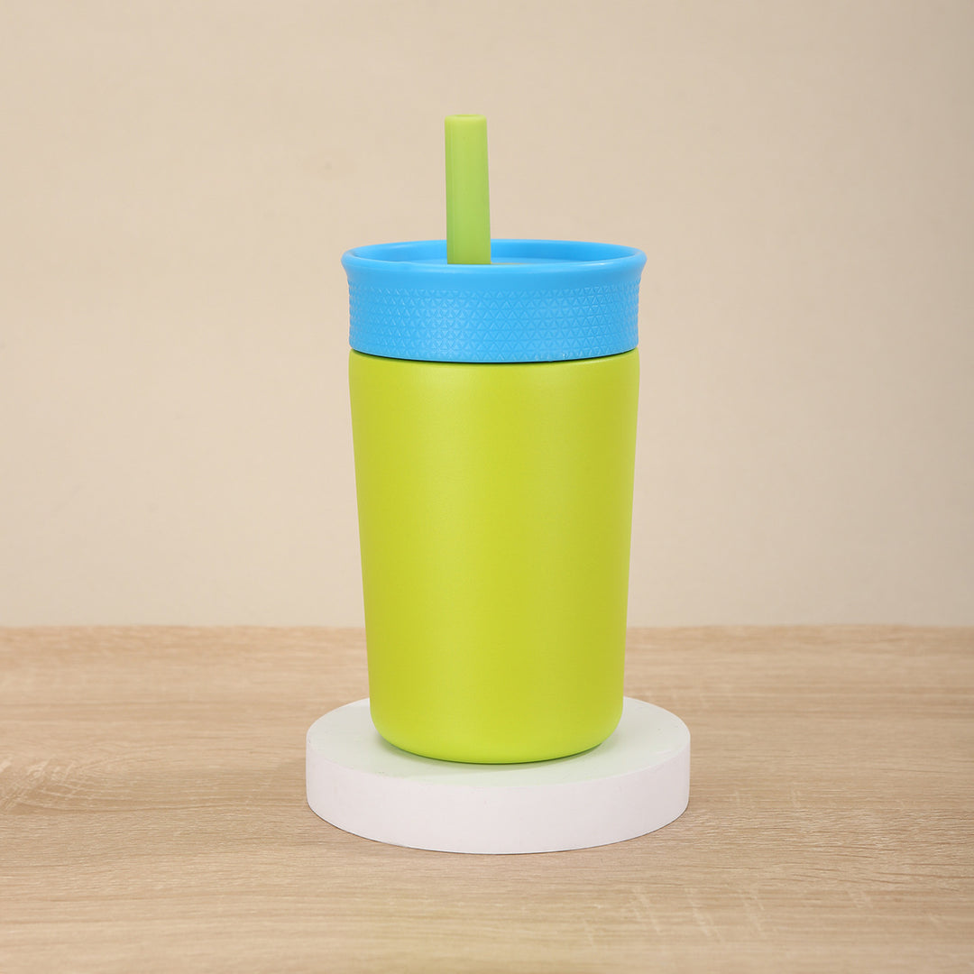 Ladies Insulated Drinking Bottle with Silicone Lid and Straw Bowlift
