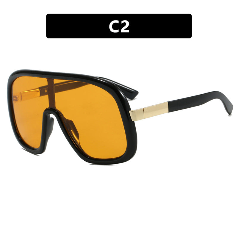 Women's oversized sunglasses in elegant retro design Bowlift