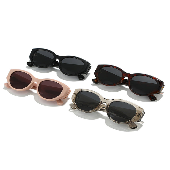 Women Cat-Eye Sunglasses in Fashion Style Bowlift